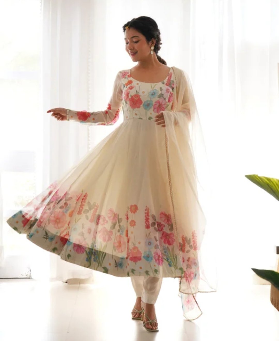 Regalis Indian Anarkali Suit - Image 6
